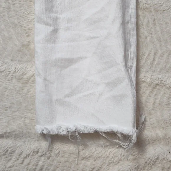 Ambercrombie And Fitch Ultra High Rise Kick Flare Women's White Jeans Size 29/8 - Picture 10 of 11